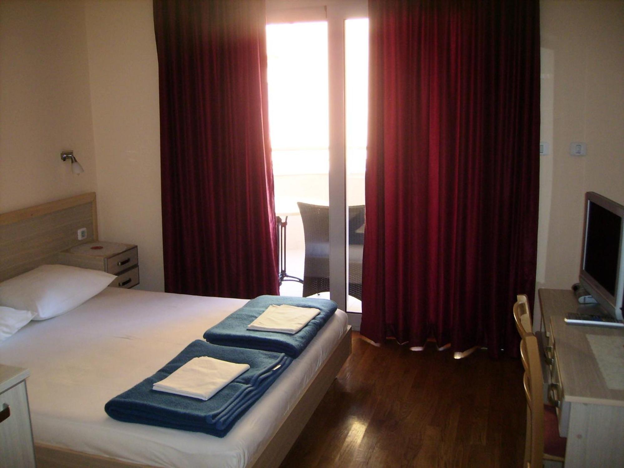 Apartments Boreta Budva Exterior photo